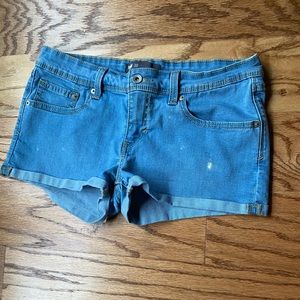levi denim shorts